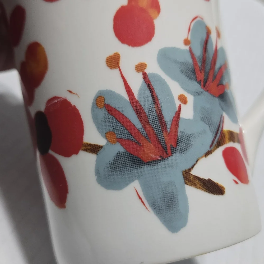 Starbucks Coffee Bean Blue Flowers Red Coffee Beans Floral Coffee Cup 12oz Mug
